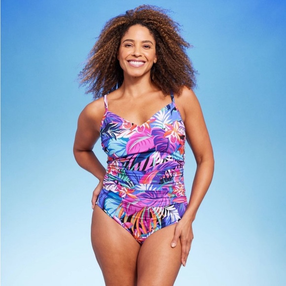 Women's UPF 50 Ring Back One Piece
Swimsuit - Aqua Green® Multi Pink - Picture 2 of 7